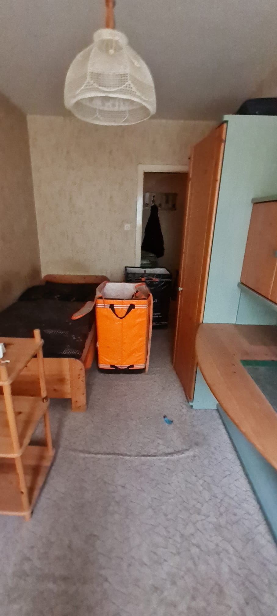 Nachher: Komplette Haushaltsauflösung – Schlafzimmer besenrein übergeben